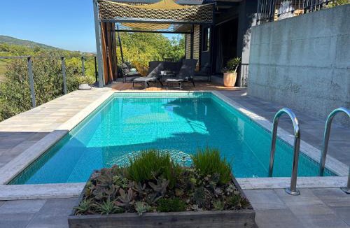 Sveti Ivan Zelina Villa | Vacation home, private pool & whirpool jacuzzi outhouse377