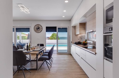 Maslenica House | Vacation home Solis by Interhome