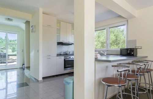 Nevidane House | Vacation home Tea by Interhome