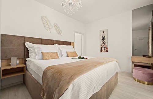 Loborika House | Vacation home Tea by Interhome
