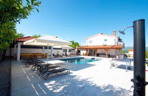 Citluk Villa | Vacation villa Matic with 7 bedrooms