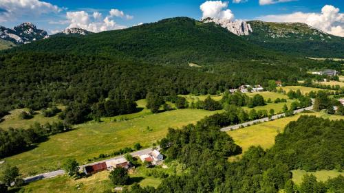 Karlobag Ski Chalet | Velebit House