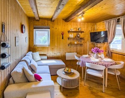 Karlobag Ski Chalet | Velebit House