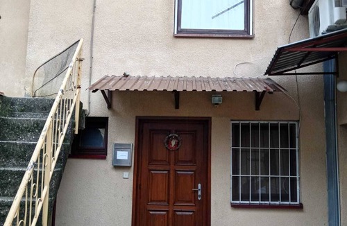 Zagreb Cottage | Vermiete Kleine Haus mit Etage.in der Nähe von Zentrum