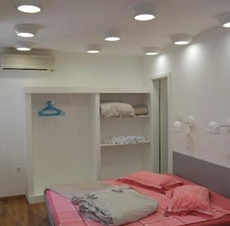 Grad Apartment | Vicencin place Downtown studio apartments