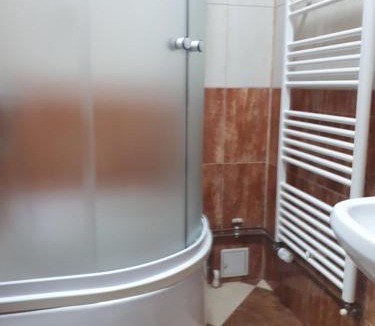 Cornu House | Victoria 1