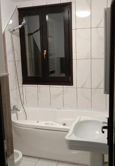 Tarlungeni House | Vila Bella Tarlungeni