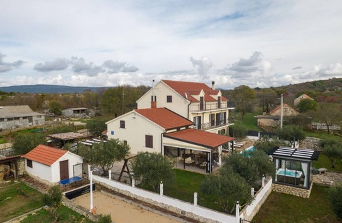 Gornje Danilo Villa | Vila Ive winter spa Podumci