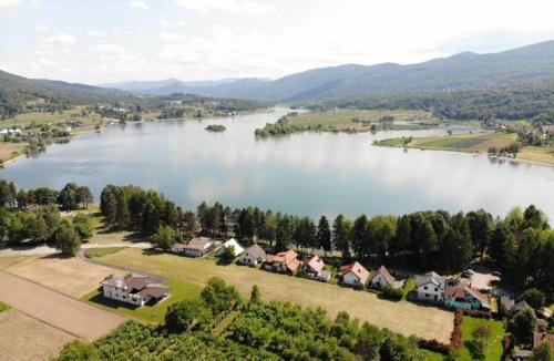 Ogulin House | Vila Kosjenka on lake Sabljaci