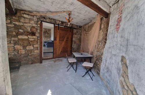 Rtina House | Vila Kyra