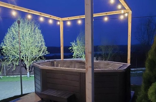 Mahmudia Villa | Vila Mavis-cazare cu piscina incalzita & jacuzzi