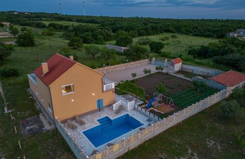 Benkovac Villa | Vila Roza