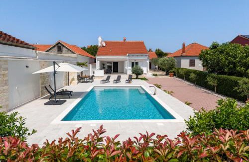 Skabrnja Villa | Villa 65 Large 55m2 Private Pool Peaceful Escape