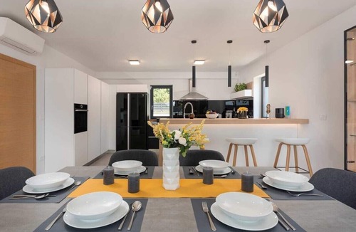 Kosinozici Villa | Villa Adea - New, modern villa for 6 people, with a heated pool upon request