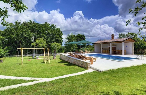 Rojnici Villa | Villa Adriano Barban by Istriaselect Villas