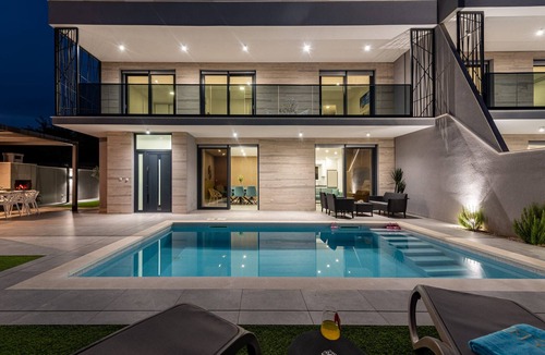 Maslenica Villa | Villa Adriatique ZadarVillas