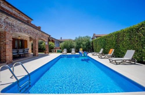 Butkovici Villa | Villa Amani