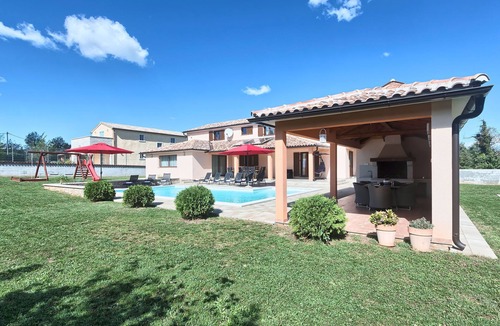Rojnici House | Villa Amber by Interhome