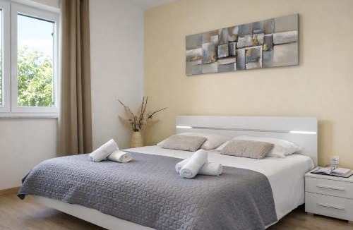 Brtonigla Villa | Villa Amoena with Pool and Sauna