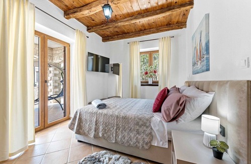 Cabrunici Villa | Villa Amore with private pool and garden 20 minutes drive from Rovinj & Pula