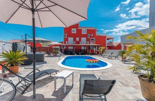 Turanj Villa | Villa Ancora for 10+2 guests, No.2 with jacuzzi and heated pool