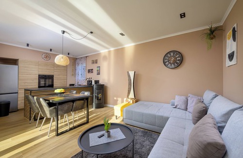Cabrunici Villa | Villa Angelina Cukrići (Istria - Cukrići)