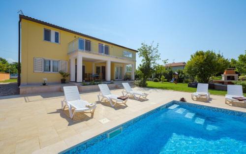 Babici House | Villa Anica