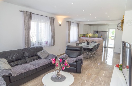 Imotski Villa | Villa Antea - privat heated pool, brand new villa, relaxing, rural near sea