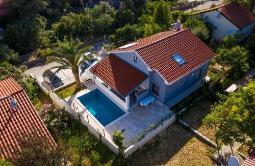 Artatore Villa | Villa Artaturi
