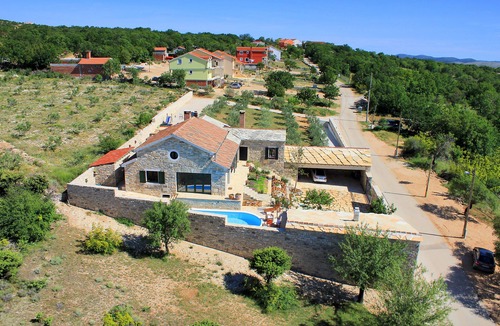Lisicici Villa | Villa Asseria