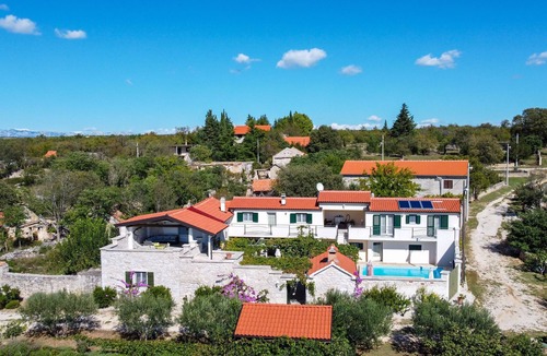 Benkovac House | Villa Asteralis (V7051-K1) - Zapužane