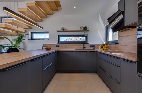 Seline Villa | Villa Atrio