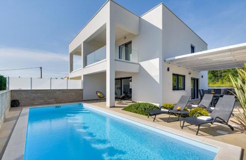 Linardici Villa | Villa Aurea