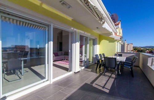 Brodarica Villa | Villa Ava - Five Bedroom Villa with Swimming pool
