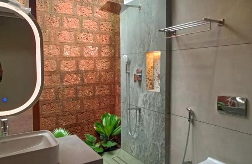 Neeleshwar Villa | Villa Avni, a beach side family retreat, Homestay