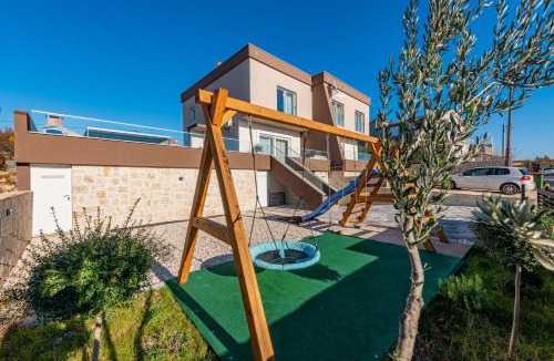Maslenica Villa | Villa Azeret ZadarVillas