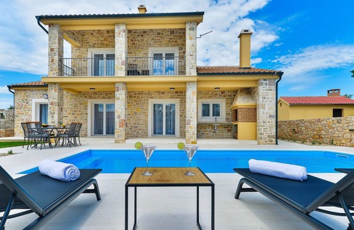 Vinjerac Villa | Villa Banovi nearby Zadar – Crovillas GmbH