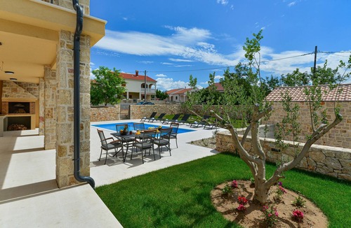 Vinjerac Villa | Villa Banovi nearby Zadar – Crovillas GmbH