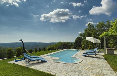 Dolenja Vas House | Villa Bella