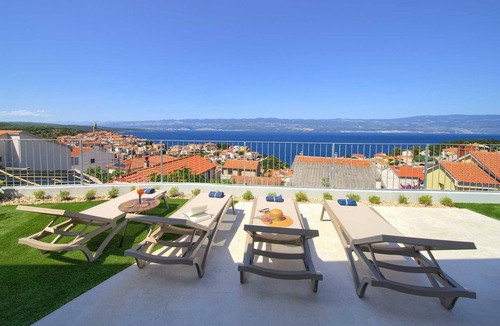 Vrbnik Villa | Villa Bella Vista with an infinity heated pool, sauna & Seaview