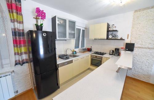 Dugopolje Villa | Villa Bender - Three Bedroom Villa with Swimming pool