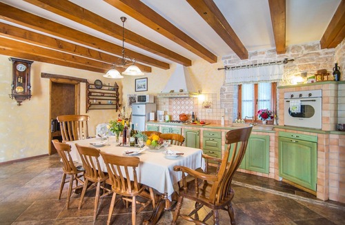 Krculi Villa | Villa Benina Rossa with large garden
