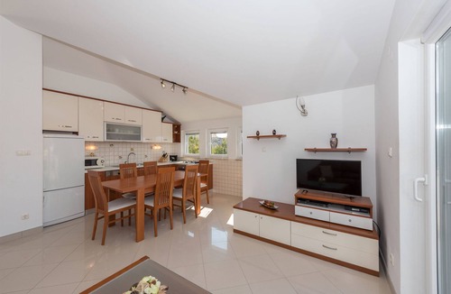 Betina House | Villa Betina (V1461-K1) - Betina