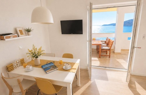 Razanj Apartment | Villa Bilić-Apartment MAESTRAL
