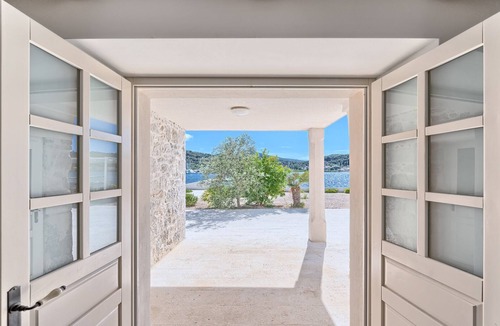 Sutomiscica Villa | Villa Blue Bay - beachfront villa with a pool for 10 guest on island Ugljan by MyWaycation