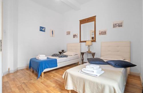 Bucharest City-Centre Villa | Villa Boema- with parking for large business groups