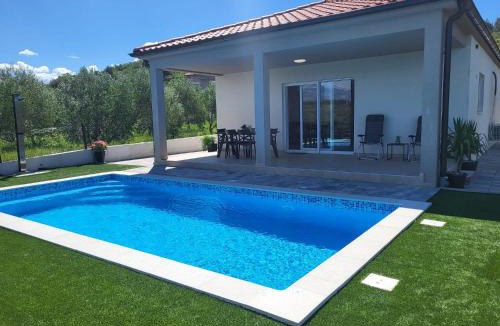 Ljubac Villa | Villa Boni
