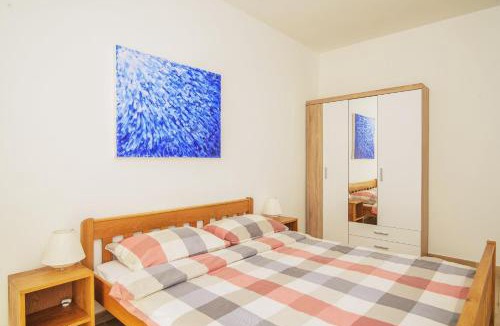 Arbanija Apartment | Villa Bua - Beautiful Seafront Apartments