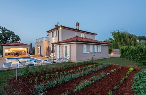 Radini Villa | Villa Buroli with Pool