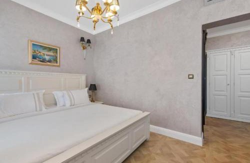 Vodice Villa | Villa Carolus in Vodice - Five Bedroom Villa with Terrace and Swimming pool